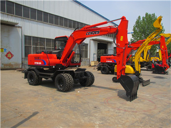 SD90轮挖和小型抓木挖掘机