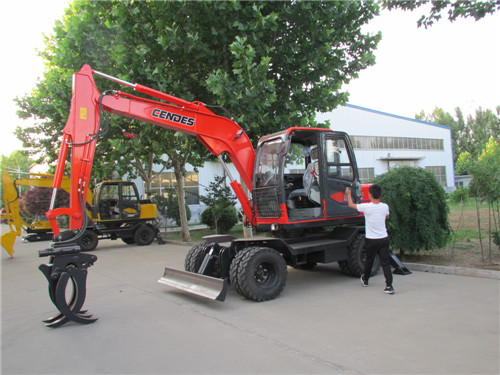 SD90-9LS轮式拾装机红色A型