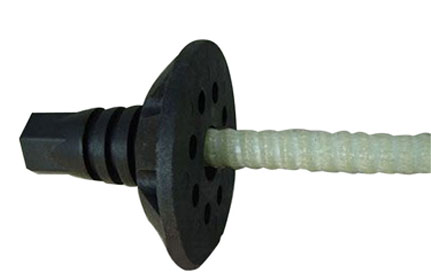 Self-propelled anchor rod